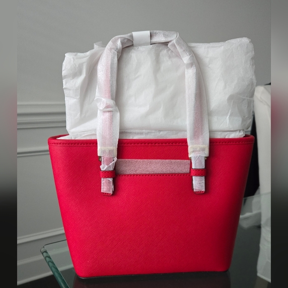 Jet Set Travel Extra-Small Saffiano Leather Top-Zip Tote Bag - Picture 6 of 7